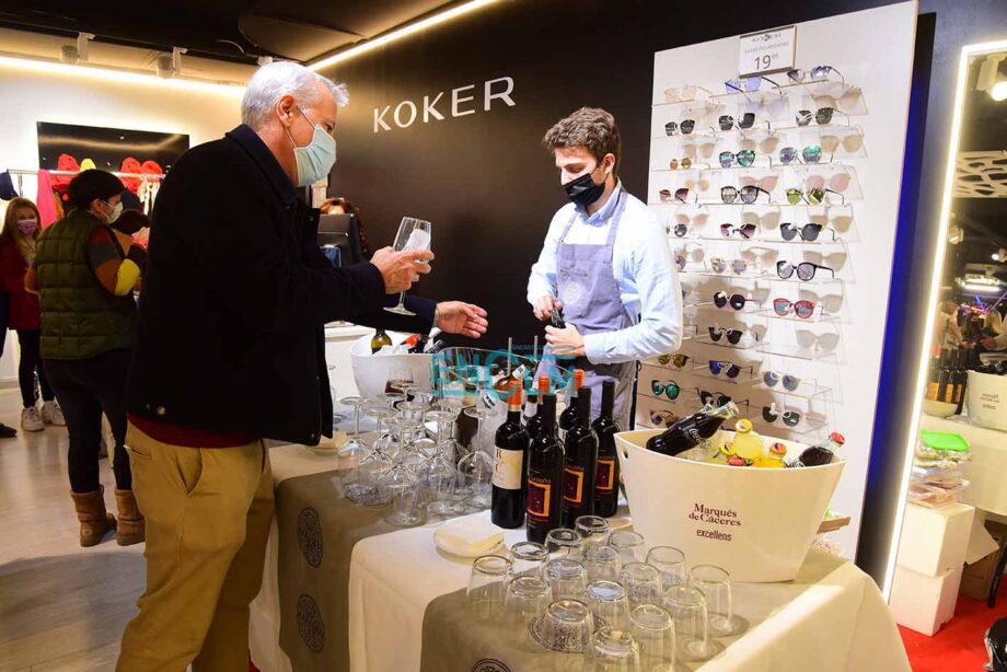 CATERING KOKER SERVICIO